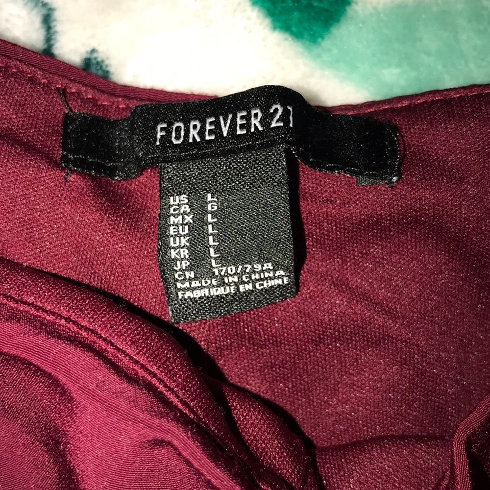 Shorts - Picture 2 of 3